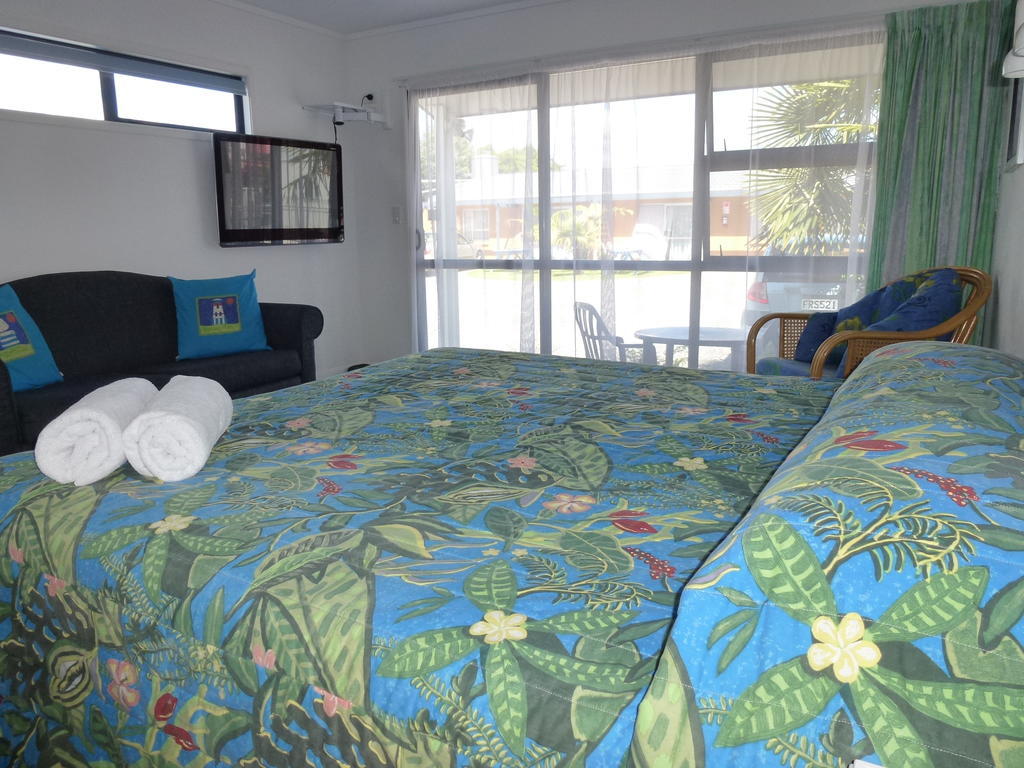 Mana-Nui Motel Whitianga Δωμάτιο φωτογραφία