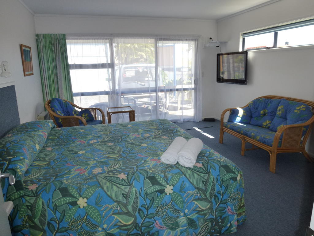 Mana-Nui Motel Whitianga Δωμάτιο φωτογραφία