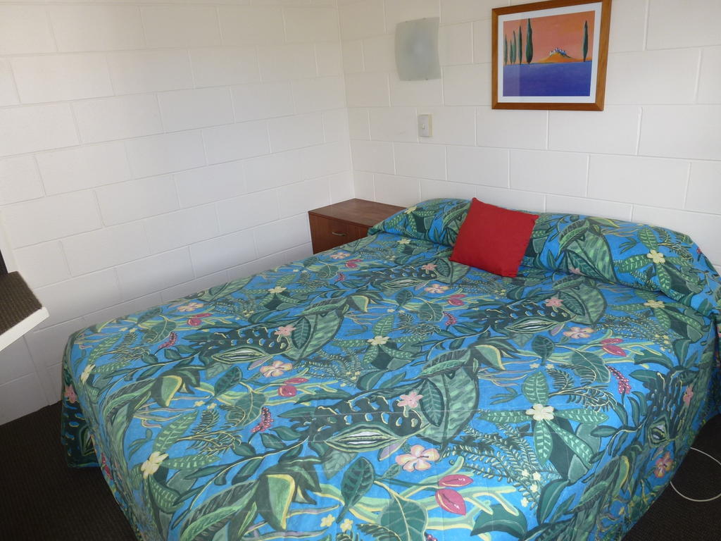 Mana-Nui Motel Whitianga Δωμάτιο φωτογραφία